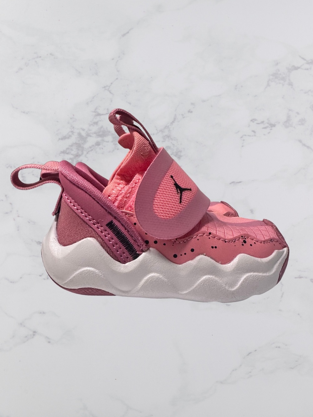 Jordan 23/7 Coral Chalk/Desert Berry/White Infant Girls' Shoe 2C